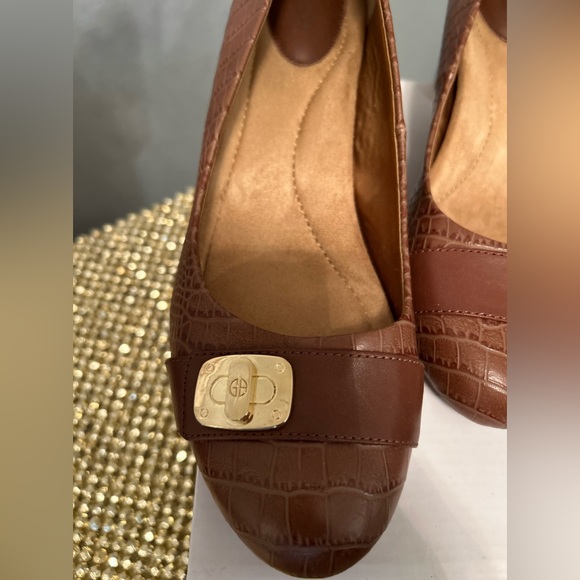 New Giani Bernini Heels - Picture 13 of 13